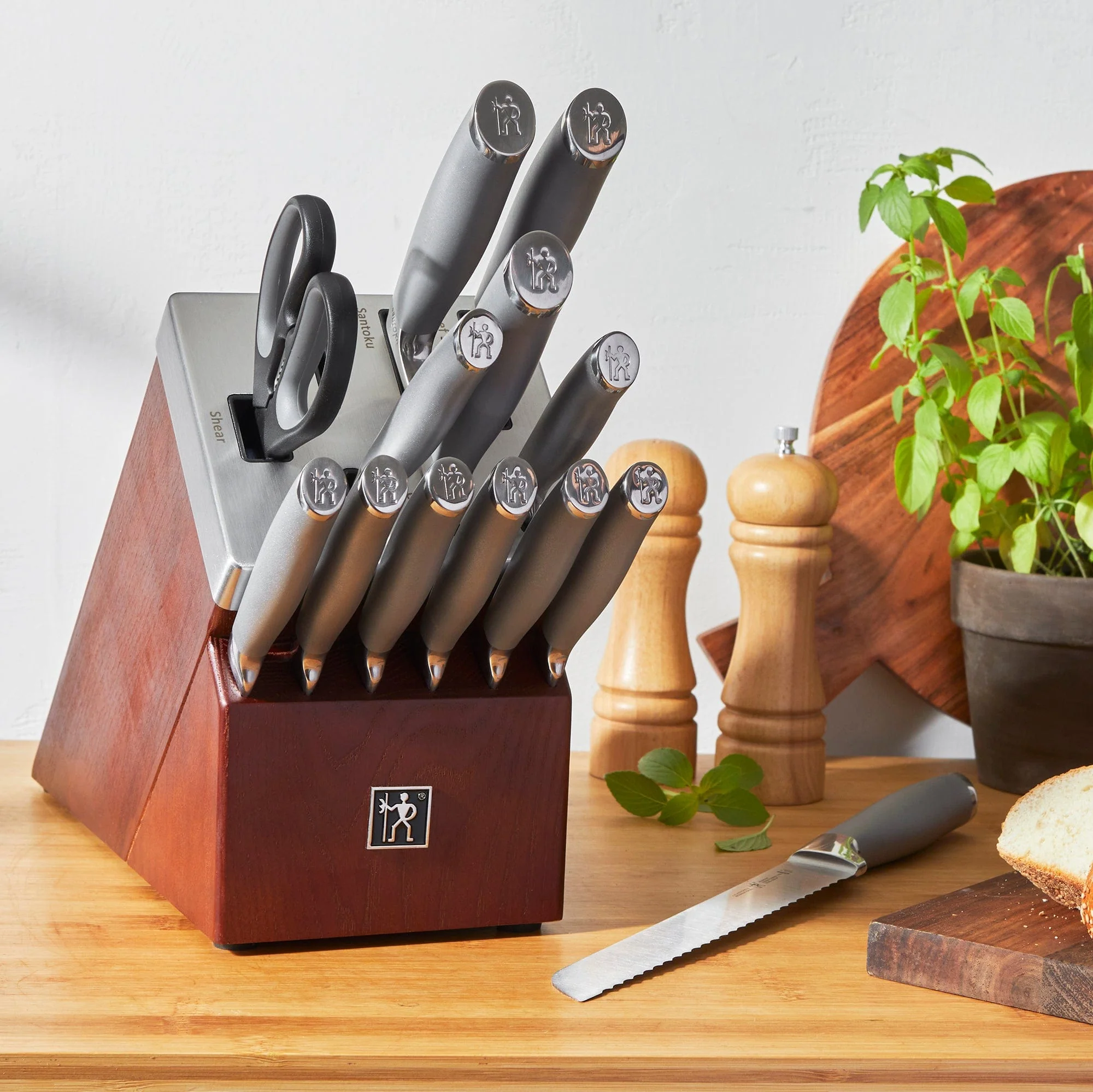 Henckels Modernist 14-pc Self-Sharpening Knife Set with Block, Chef, Paring, Bread, Steak, Dark Brown, Stainless Steel, Walnut - Image 4