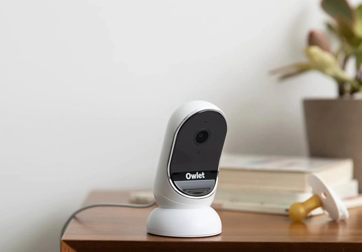 Owlet Cam Audio and Background Sound, Room Temp, Night Vision Smart HD Video Camera Baby Monitor White - Image 4